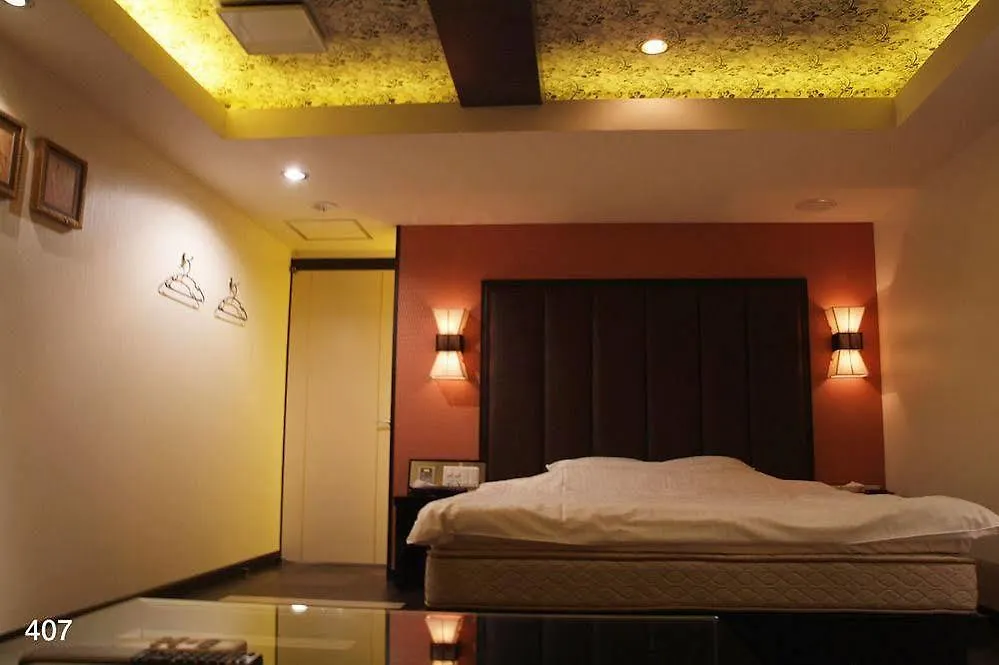 Hotel Mint Osaka Airport (Adults Only) Ikeda  3*, Ikeda (Osaka) Japan